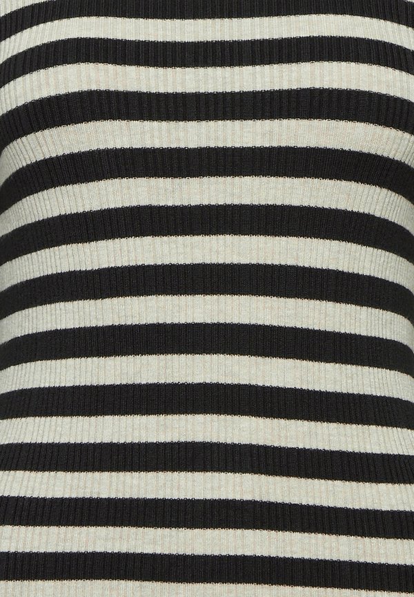 IHMafa - Long sleeved top3