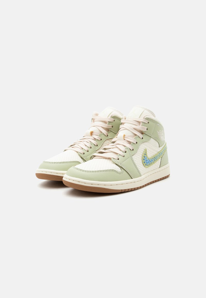 AIR JORDAN 1 MID SE - Vysoké tenisky - olive aura/pearl white/lawn/university blue
