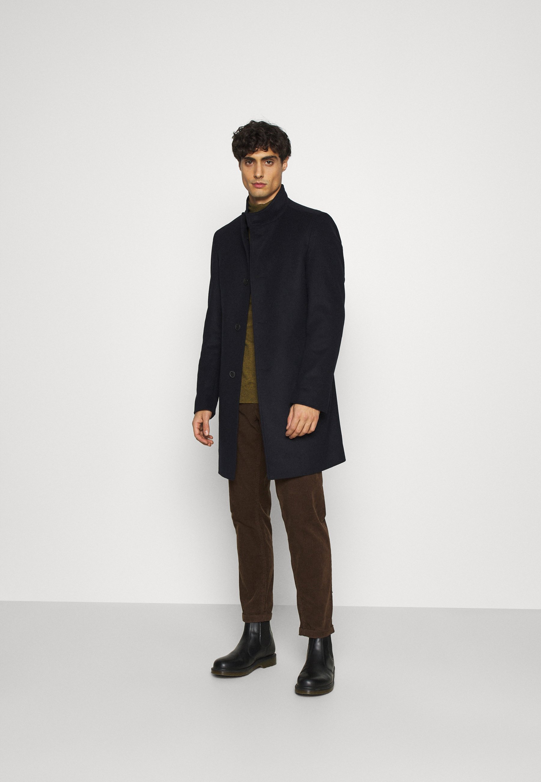 Tommy Hilfiger Tailored SOLID STAND UP 