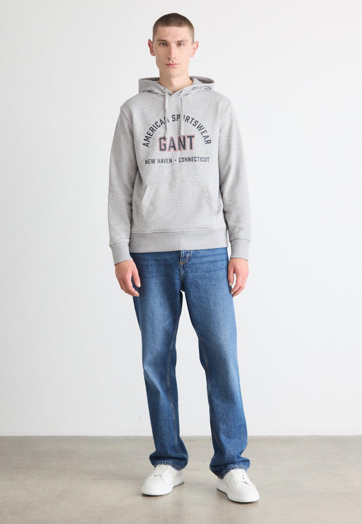 Kapuzenpullover
