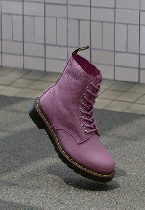 1460 PASCAL 8 EYE BOOT - Bottines à lacets - dusty rose virginia