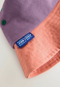 Next Klobouk - purple blush