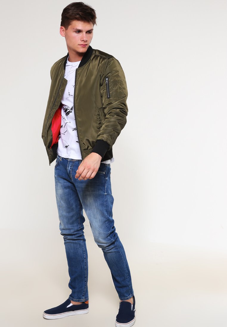 Herren Leichte Jacken | Urban Classics 2-TONE BOMBER JACKET Bomberjacke darkolive/black/oliv - VM14092 Herren Leichte Jacken | Urban Classics 2-TONE BOMBER JACKET Bomberjacke darkolive/black/oliv - VM14092