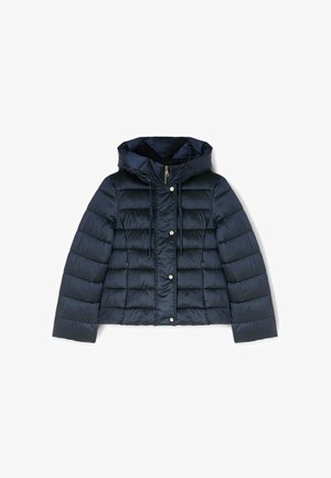 Doudoune bleu marine avec capuche, présentant un design matelassé, une fermeture éclair à l'avant, un cordon de serrage et des fermetures à boutons-pression. Texture lisse et brillante.