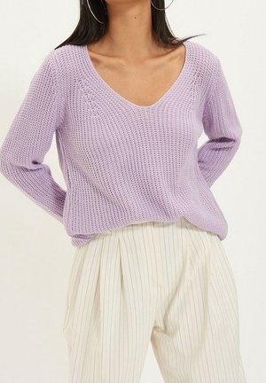 Trendyol Svetr - purple