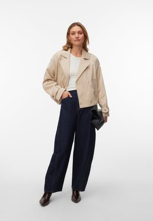 Vero Moda, VMCHELSEA MADDY SHORT JACKET - Леко яке - cement
