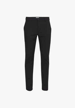 Mustad istuv mustad püksid, millel on tekstiilmaterjalist kanganäide, esi-painutusnupp ja vöökohaga aasad.