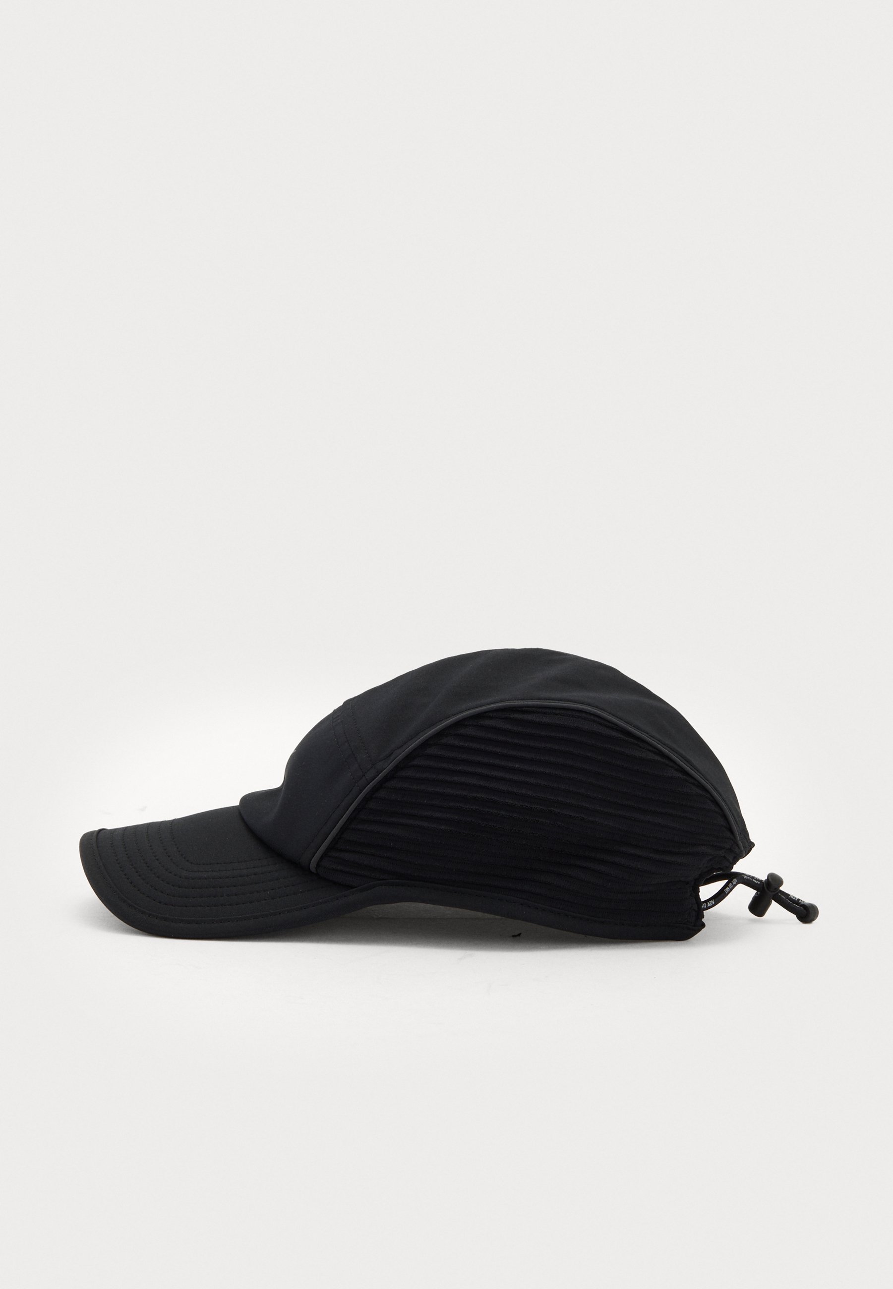 nike cap rate