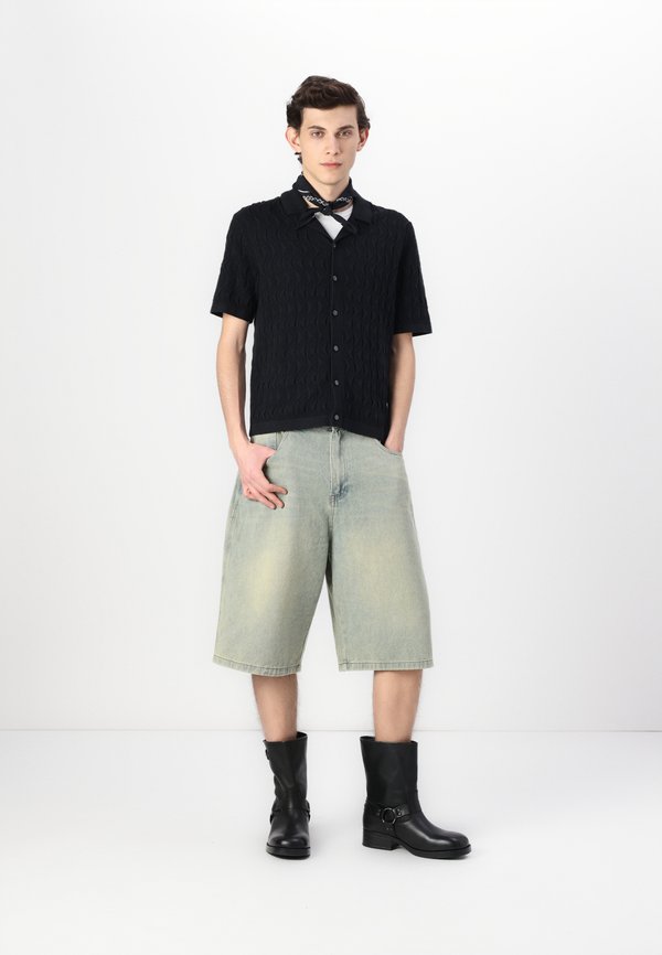 Geometric Stitch Button-Through Sweater Polo - Cardigan4