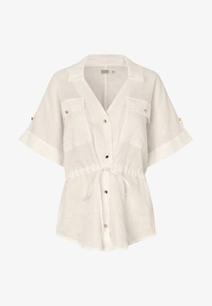 Biała koszula z krótkim rękawem, zapinana na guziki, z kołnierzykiem, dwoma kieszeniami na piersi, regulowanym sznurkiem w talii oraz podwiniętymi pagonami na rękawach z guzikami.