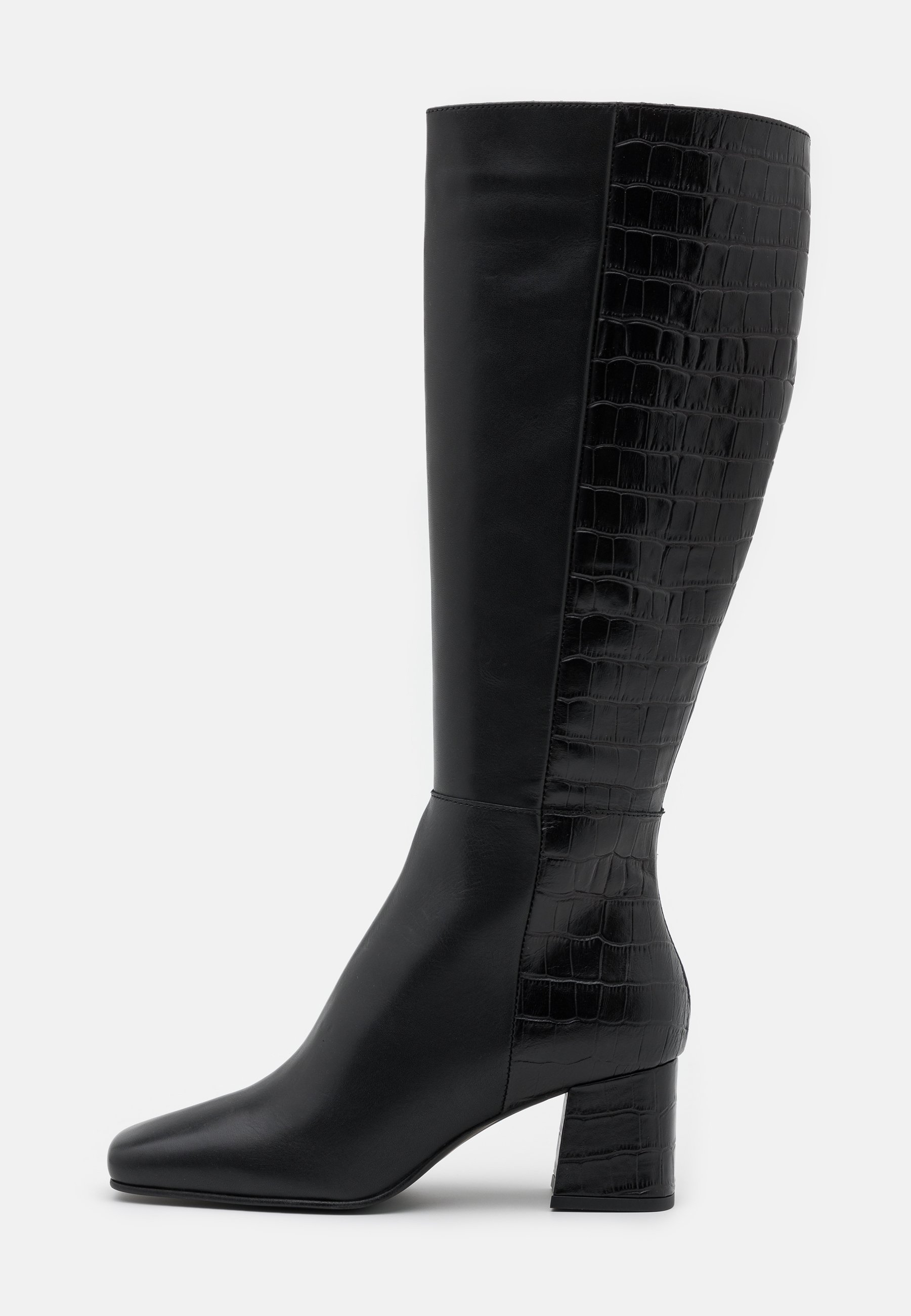 wide fit boots uk