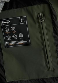 CHASIN' EXPLORER TECH - Žieminė striukė - dark green