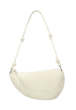 Geantă de umăr din piele, crem, în formă de semilună, cu bretea noduroasă și închidere cu fermoar.