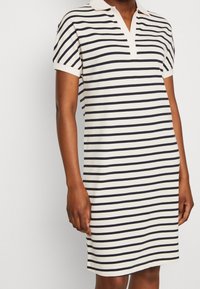 Tommy Hilfiger Denní šaty - white