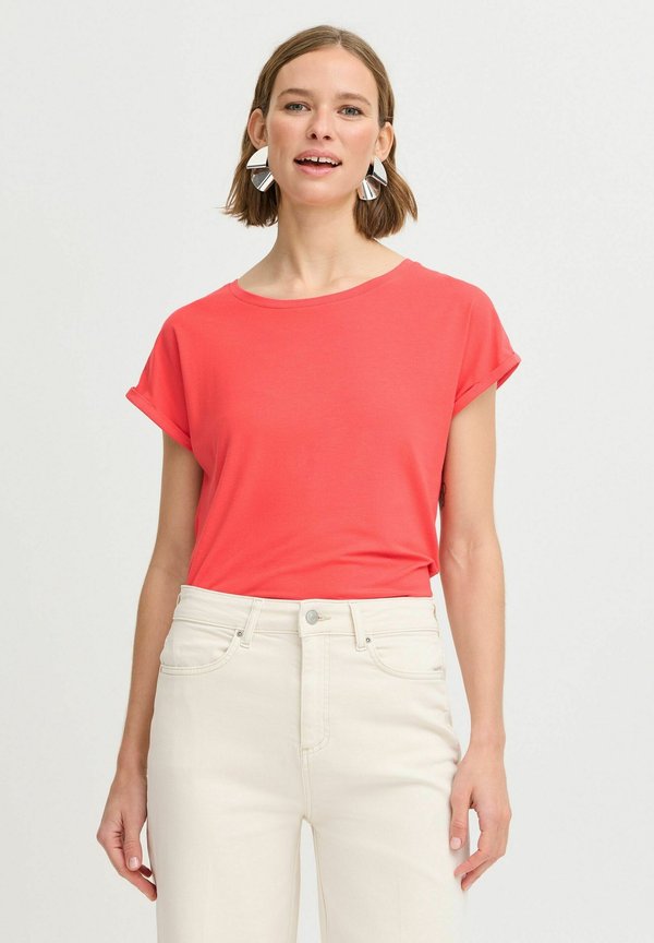 BYPamila - Basic T-shirt - poinsettia