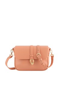 Unselected, apricot