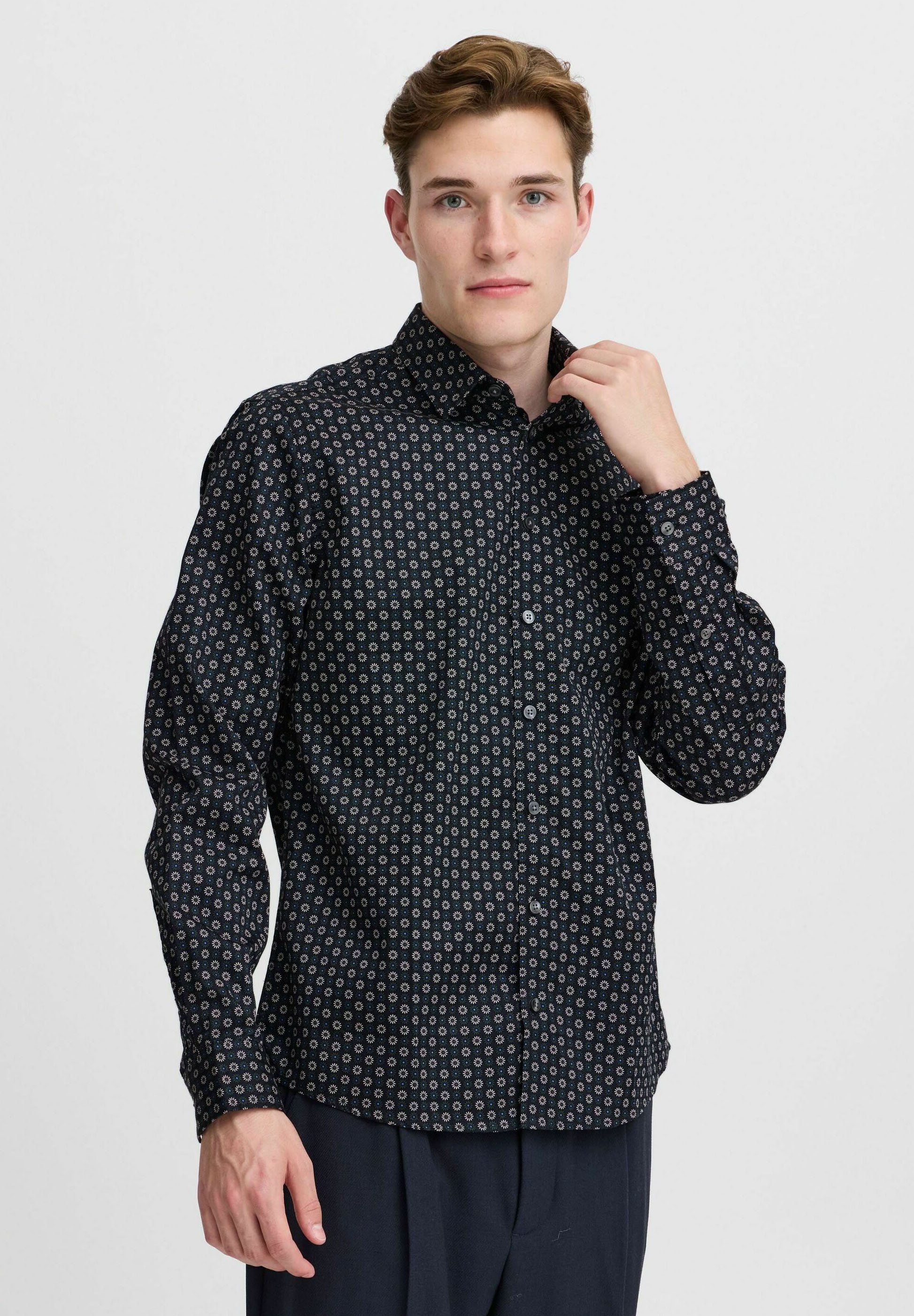 Camisa Casual De Cuello Solapa De Mezclilla Para Hombre