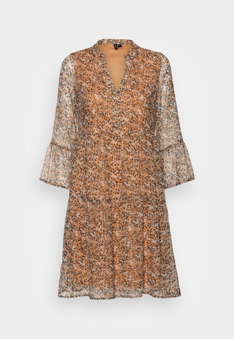 Robe à manches longues orange et beige à fleurs avec décolleté en V et manches cloche volantées, confectionnée dans un tissu léger et fluide.