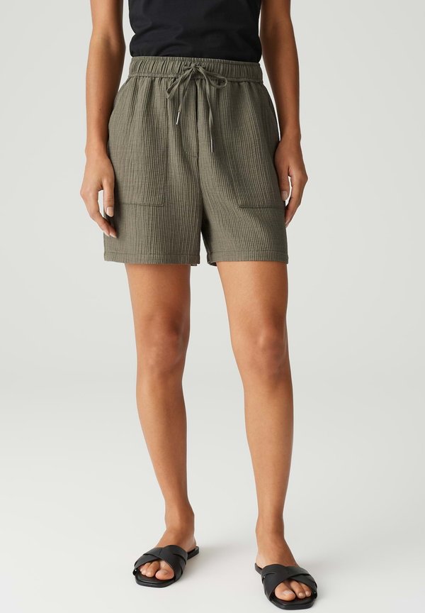 HIGH RISE RELAXED FIT - Shorts - olive leaf