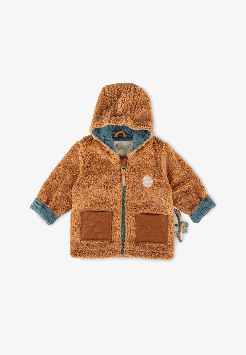 Giacca in pile plush color sabbia con cappuccio, foderata in teal trapuntato, tasche in finta pelle marrone e chiusura con zip frontale. Presenta un distintivo decorativo.