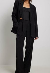 NA-KD Top - black