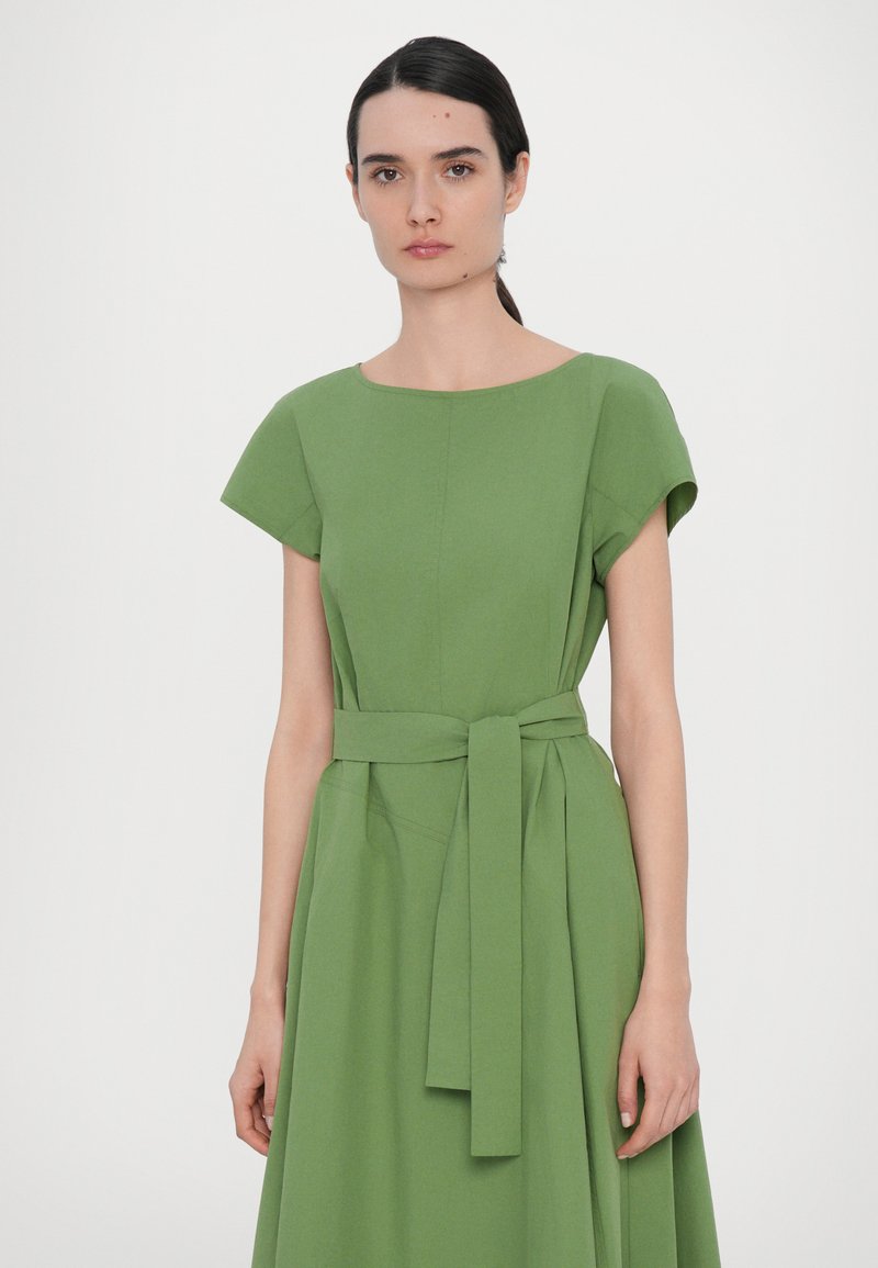 max mara weekend green dress Max Mara Weekend Giubba Green Dress – Balardi main image 1