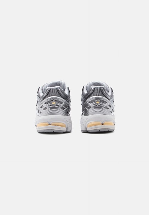 New Balance 1906 UNISEX - Zapatillas - dark silver-coloured metallic/white — foto 3