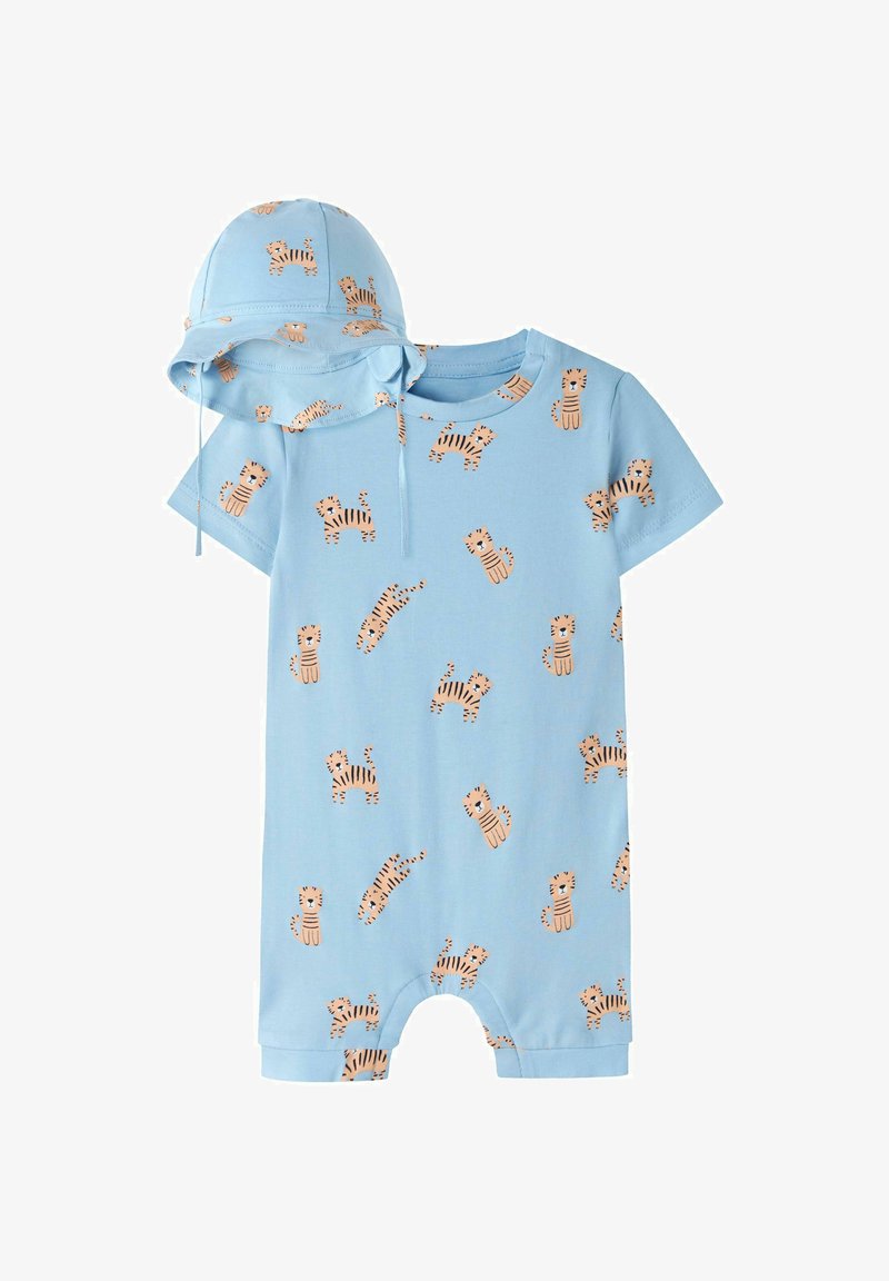 Combinaison pour bébé à manches courtes bleu clair et chapeau de soleil assorti, ornés d'illustrations de tigres orange dispersées sur le tissu.
