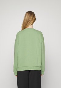 NA-KD Felpa - green