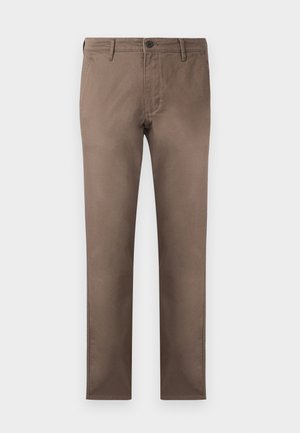 Pantalones de algodón marrón con un diseño de pierna recta, cierre de botón y detalles de costura sutiles. Textura suave y ajuste clásico.
