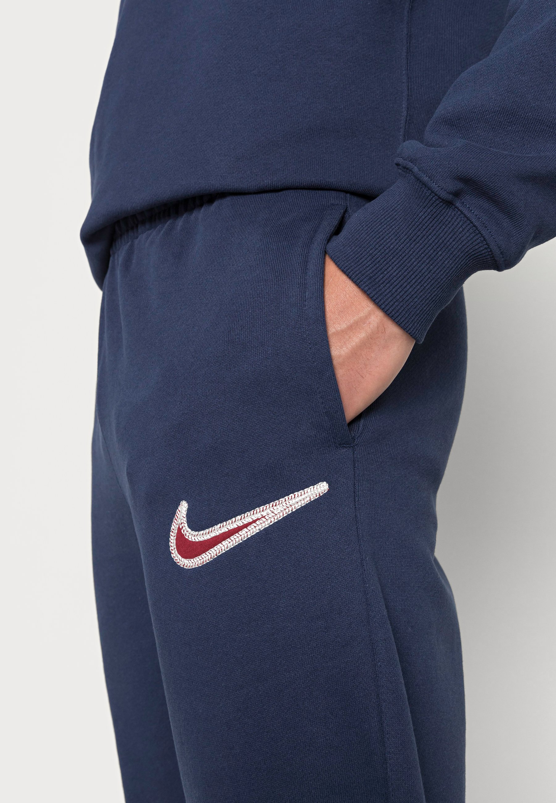 Nike Sportswear PANT - Pantalones deportivos - midnight navy/azul marino -  Zalando.es