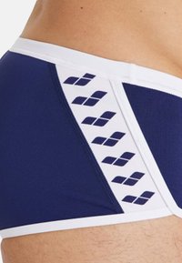 Thumbnail Image 5