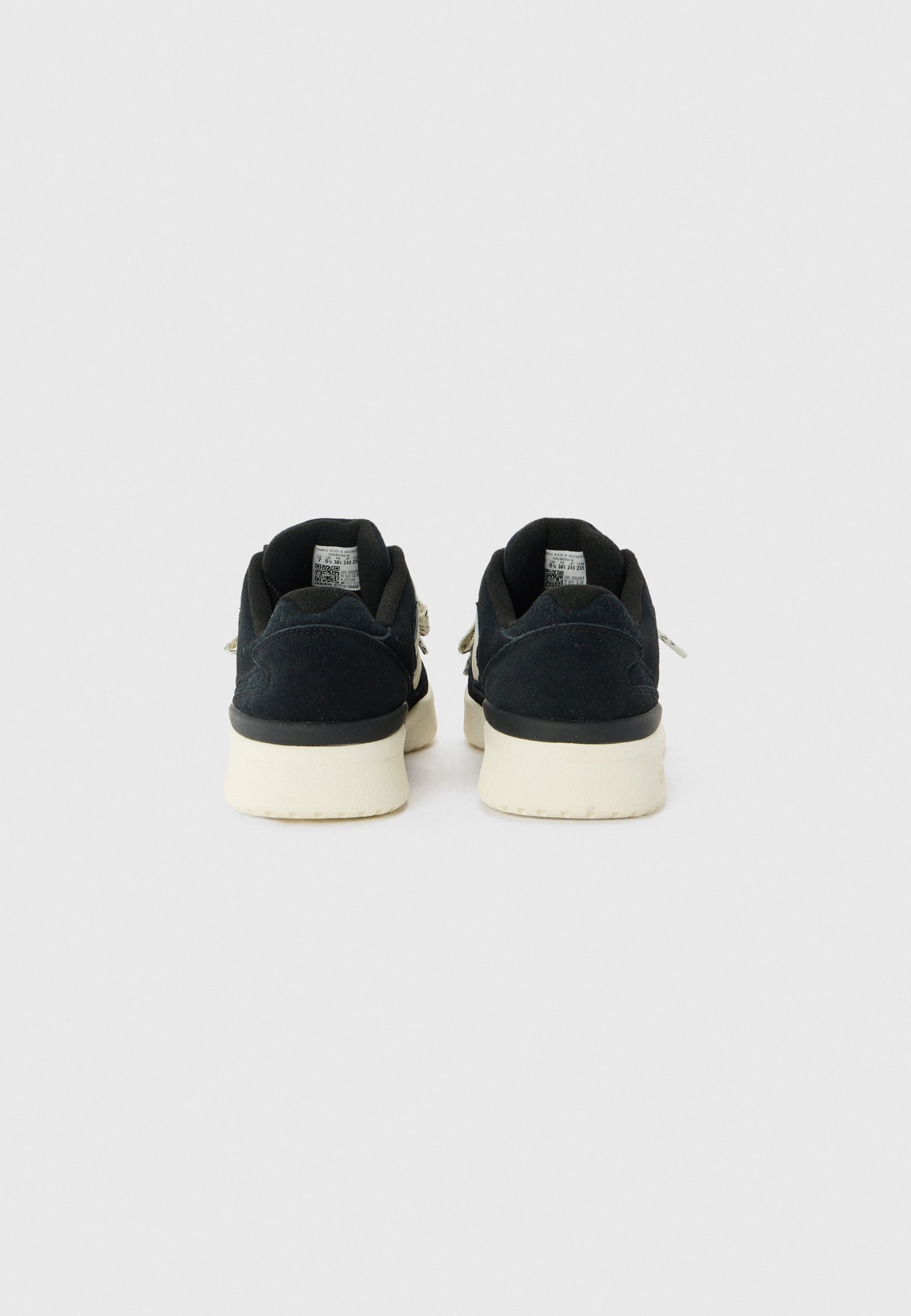 adidas Originals FORUM 2000 UNISEX - Sportbačiai - core black/off