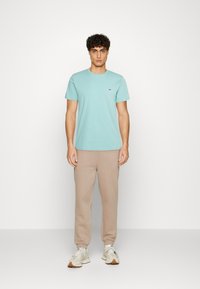 Lee PATCH LOGO TEE - T-shirt básica - mint blue