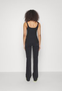 Even&Odd Tall Vaqueros a campana - black denim