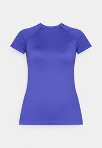 Αθλητικό μακρυμάνικο μπλουζάκι σε έντονο μοβ χρώμα. Διαθέτει εφαρμοστή σχεδίαση, гладρη υφή και αντίθεση ραφές κατά μήκος των μανικιών raglan.