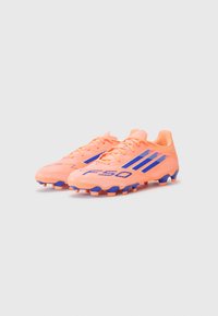 adidas Performance F50 LEAGUE - Jalkapallokengät kiinteälle alustalle - beam orange/lucid blue/white