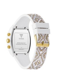 Montre blanche avec bracelet tissé texturé, accents dorés et arrière en acier inoxydable. Présente trois boutons sur le côté. Résistante à l'eau.