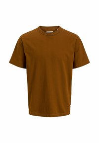 Camiseta de algodón marrón con cuello redondo y mangas cortas. Textura suave con corte recto. Pequeña etiqueta de marca en el dobladillo lateral.