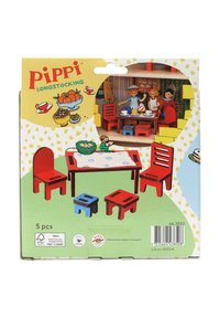 Pippi Langkous speelgoedset met een rode tafel en vier gekleurde stoelen (rood, blauw) met een wit tafelkleed. Inclusief accessoirefiguren.