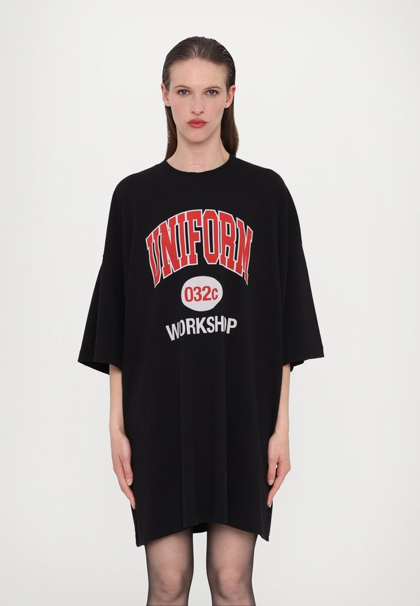 LUCKY STRIKE OVERSIZED - Print T-shirt