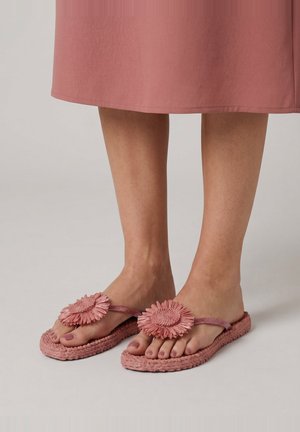 Ilse Jacobsen, ILSE JACOBSEN - Chanclas de dedo - rouge