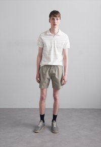 Ron Dorff Šortai - taupe grey