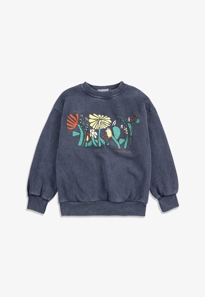 Sudadera azul oscuro con cuello redondo, con un gráfico floral colorido en el pecho y el texto "BOBO CHOSES" en letras pequeñas rojas debajo.