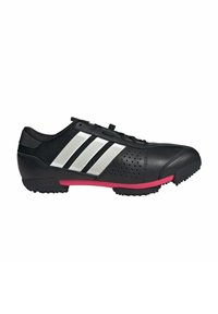 Černá sportovní bota s bílými pruhy, strukturovaný svršek s perforacemi, růžová podrážka a gumové hroty pro lepší trakci.