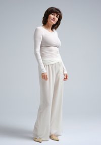 Seamless Basic ELVIRA RAGLAN - Langærmet T-shirt - off white