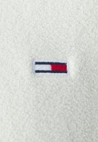Tommy Jeans FLAG  - Polárpulóver - newsprint