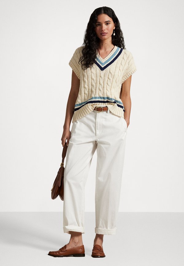 CABLE KNIT COTTON CRICKET SWEATER VEST - Jumper3