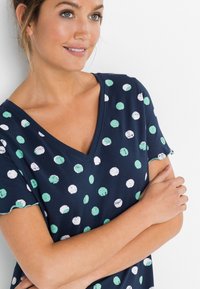 bonprix Camicia da notte - blau
