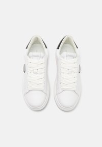 KARL LAGERFELD KAPRI LUG - Zapatillas - white